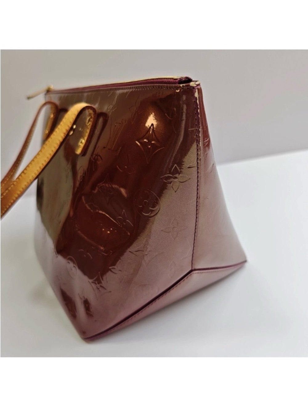Louis Vuitton Patent Vernis Red-Brown Tote with Tan Handles - Picture 9 of 13
